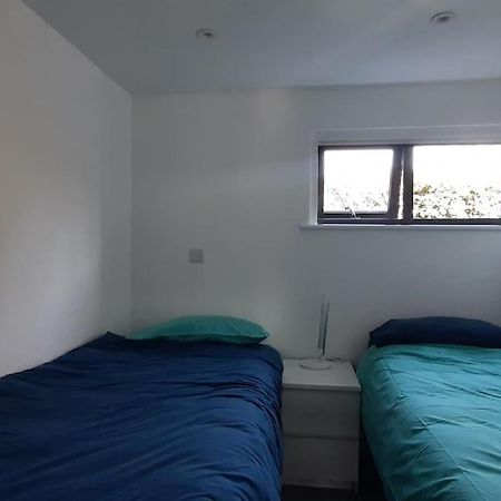 Sycamore Lodge Kent With Ev Zappi Type 2, Swimming Pool For A Fee Sellindge Екстериор снимка