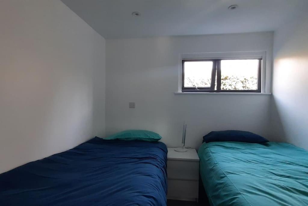 Sycamore Lodge Kent With Ev Zappi Type 2, Swimming Pool For A Fee Sellindge Екстериор снимка